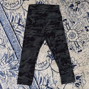 Lululemon green camo align pants 21”